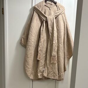 Alpaca Camargo  Elegant Tan Women's Cape Coat NWOT